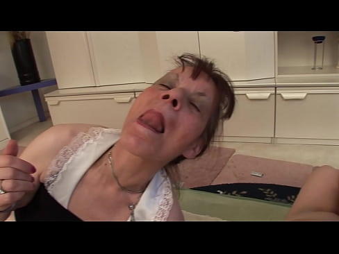 ❤️ Dua nini sareng hiji akina gaduh tiluan video sex dina su.corona-pass.ru ﹏